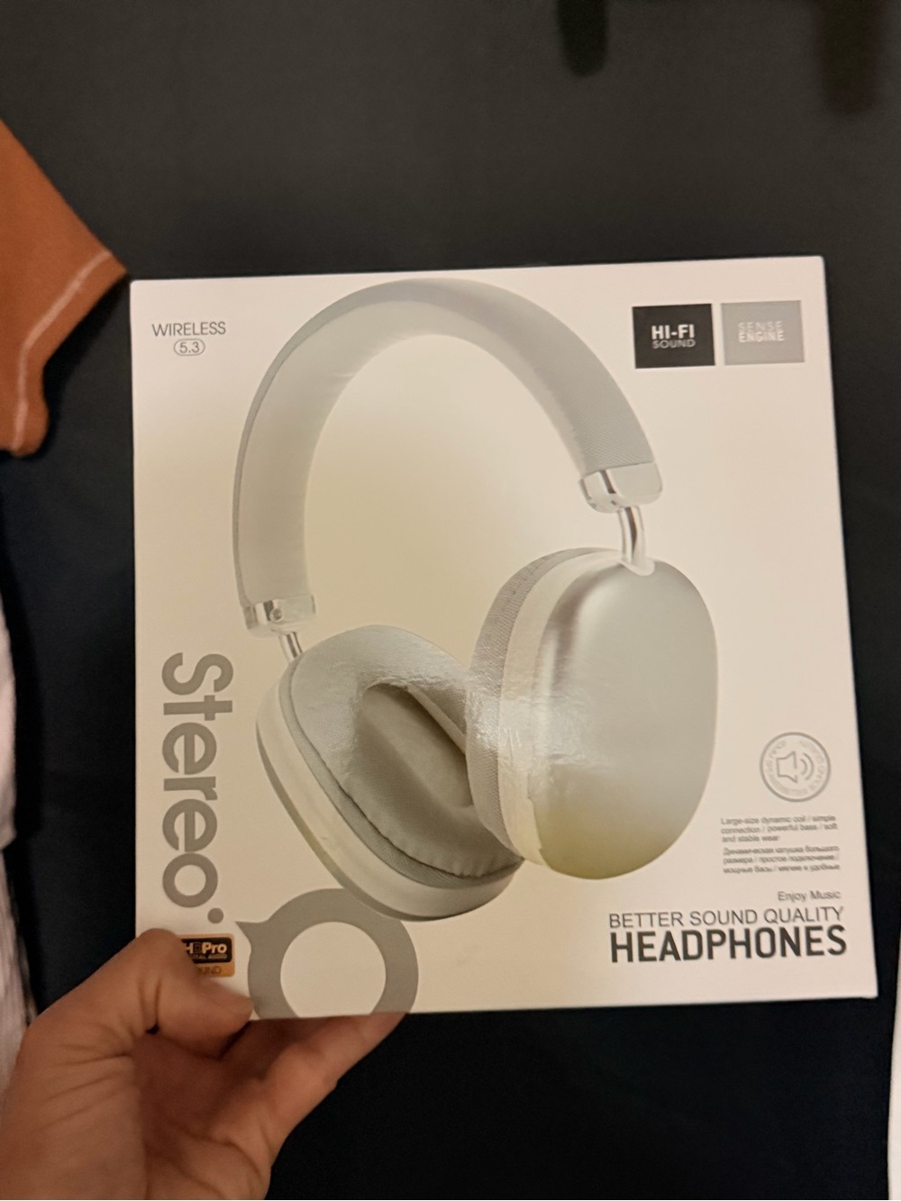 Wireless Over-Ear Headphones - Cream Stereo Sound